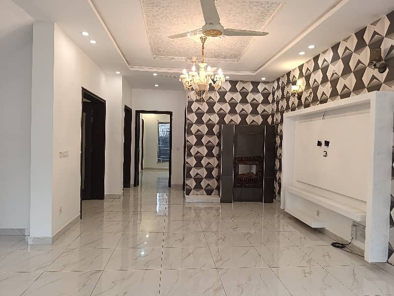 10 Marla Double Unit Full House With Basement In Dha Phase 8 Ex Air Avenue 3