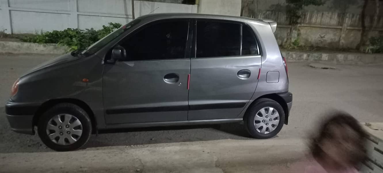 Hyundai Santro 2004 (Executive) 11