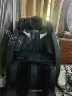 zero healthcare massage chair in new condition  15 days use only