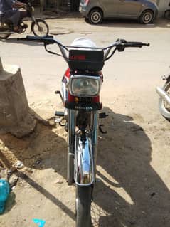 United 125 bike model 2016  engine mein koi kaam nahi hai