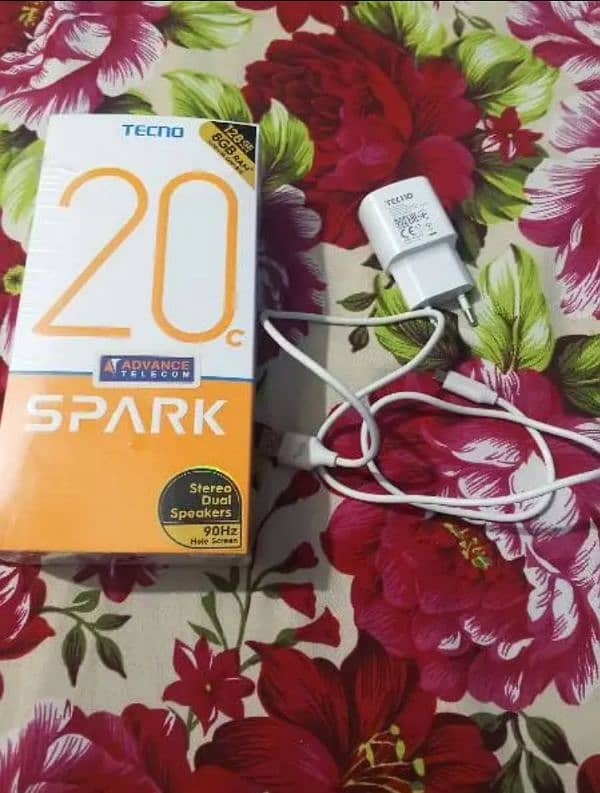 Tecno spark 20 c only 3 months used 1 year warranty 1