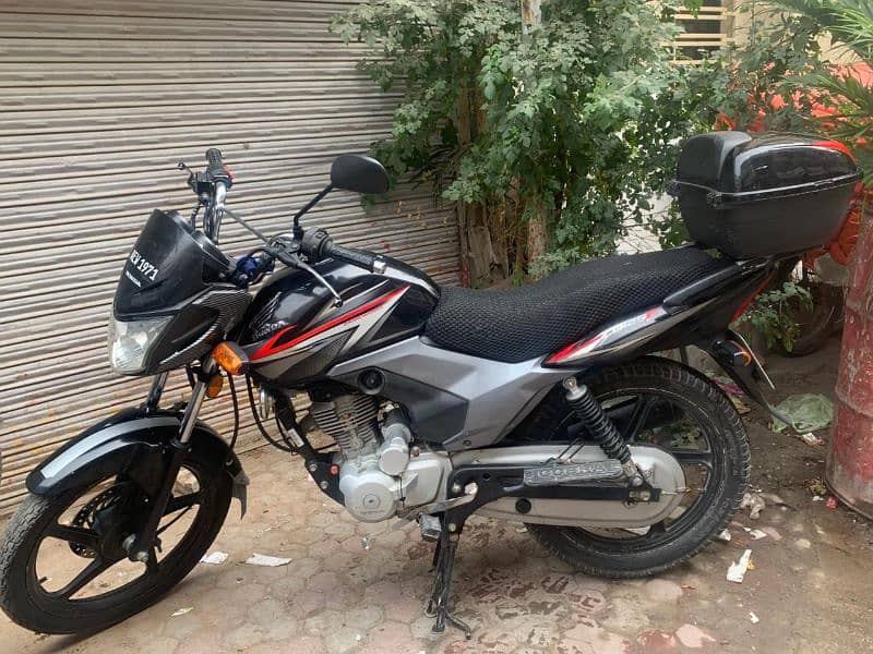 Honda cbf125 good condition 2