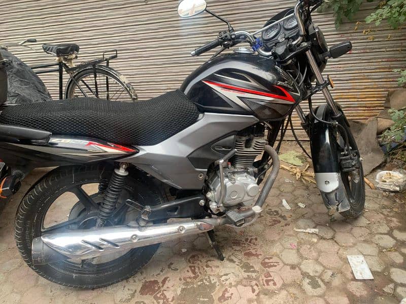 Honda cbf125 good condition 3