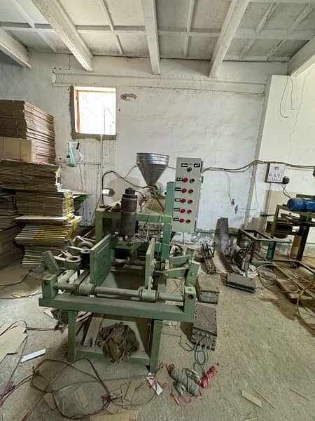 Plastic Molding Machines 0