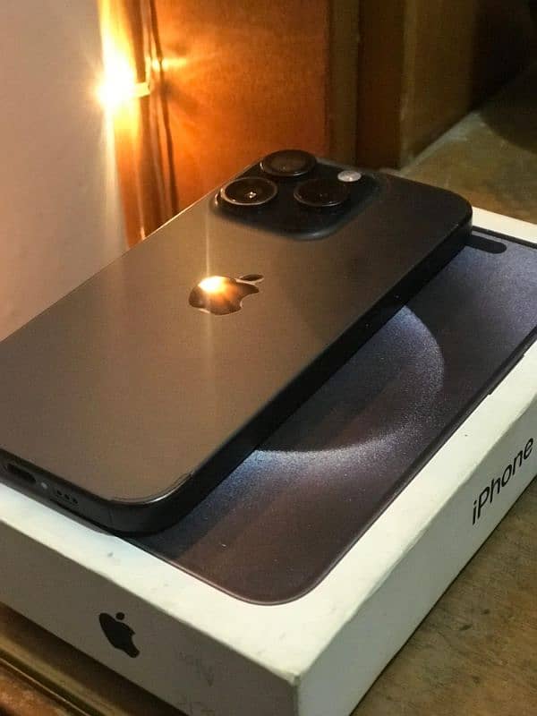 iPhone 15 Pro 128gb JV 98% BH Full Box 4