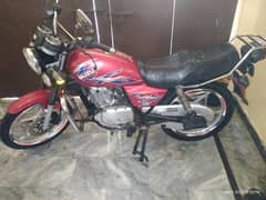 sukuki GS 150. Karachi number 1st owner smart card h  bike full ok h