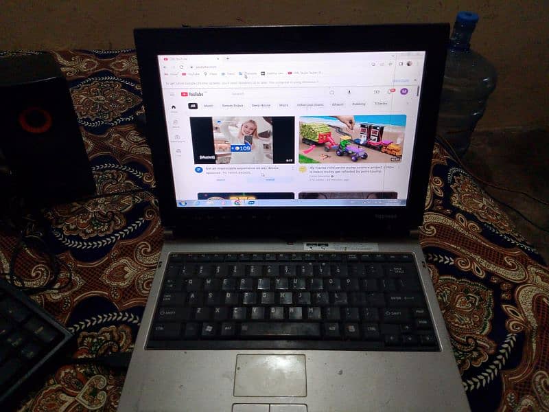 laptop for sale Toshiba laptop 2