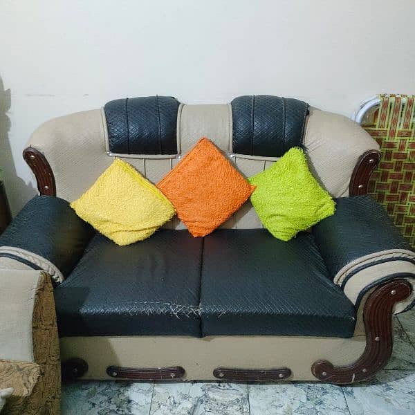 5 seater sofa set for sale 0