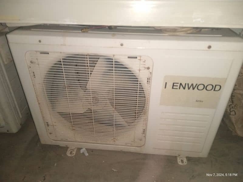 Kenwood 1.5 ton. use condition.  on h bas kahain or use karain 0