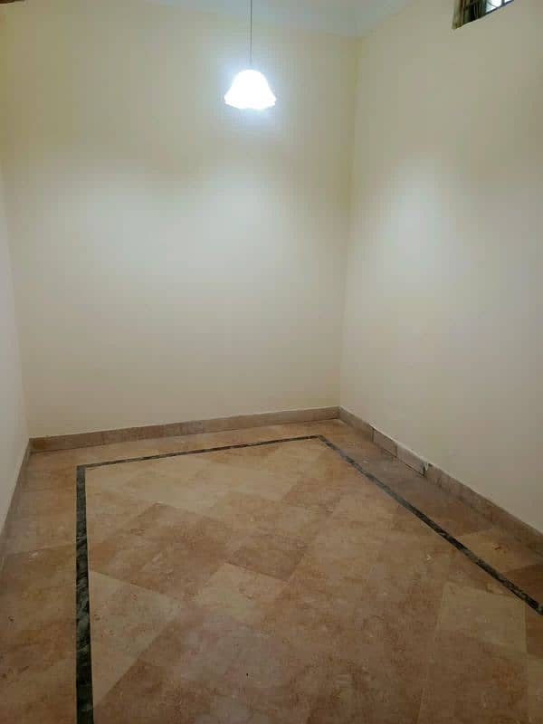 lower ground portion for rent 7