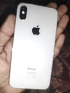 I phone X 64 GB 10by10 condition whit caloar water pack