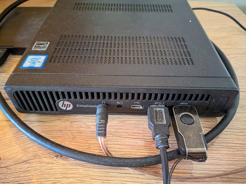 Hp EliteDesk 800 G2 with Adaptor  Core i3 6100  6th generation 2