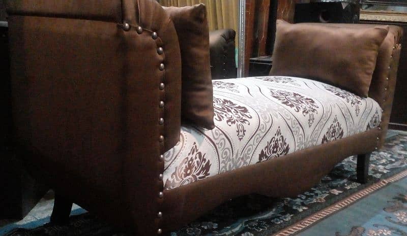 Very beautiful heavy comfortable Molty foam dewan03335138001 4