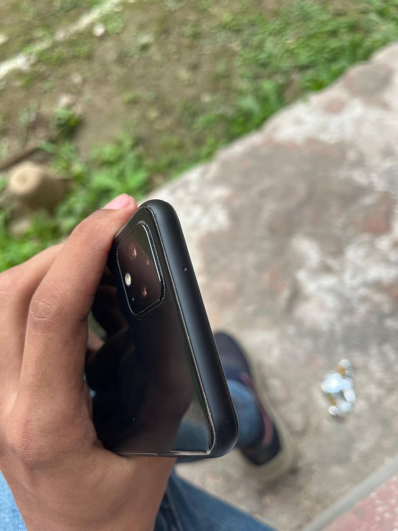 Google pixel 4xl what's app (03351248375) 3