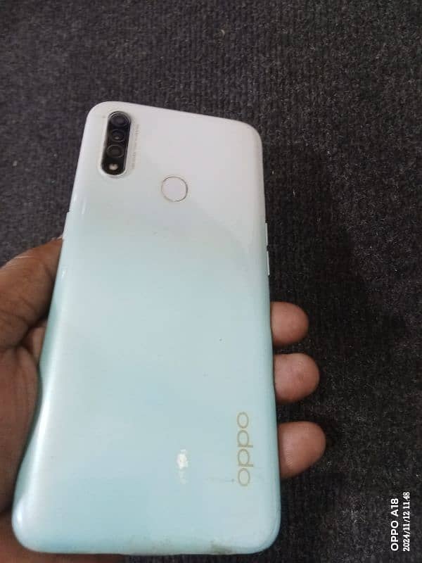 Oppo a31 4gb 128 gb 3