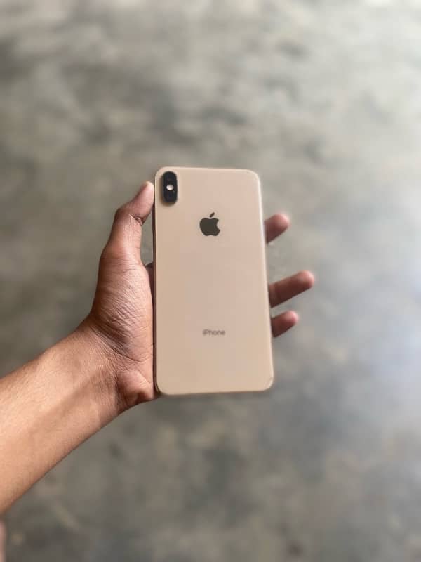 iphone xs max pta approved (Exchange possible) 1