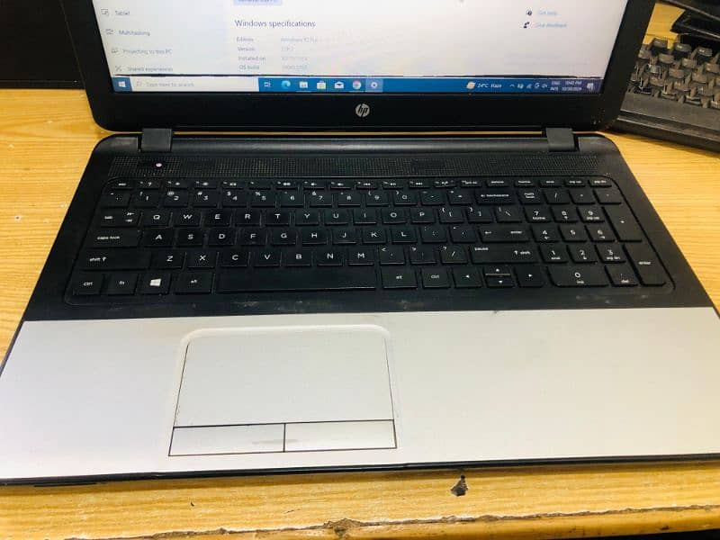 laptop HP Core i3 4th generation 2