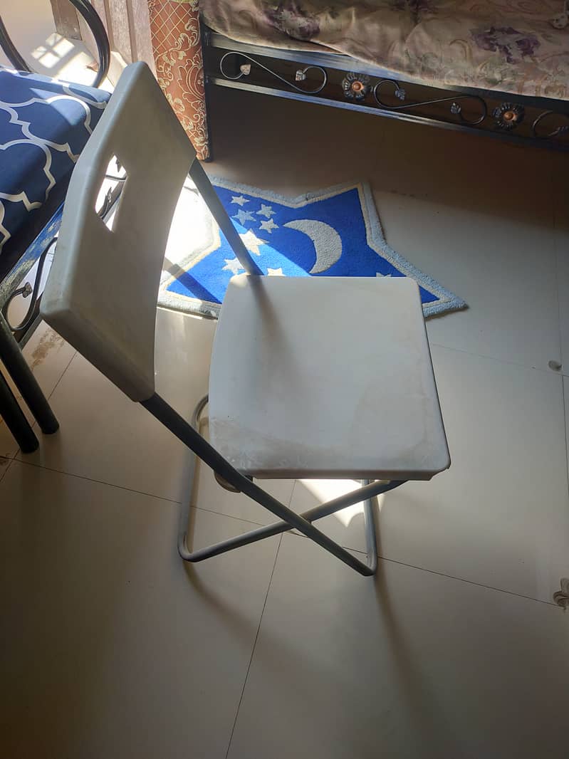 Ikea gunde branded folding chair 0