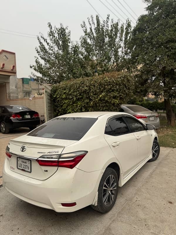 Toyota Corolla Altis 2018 1