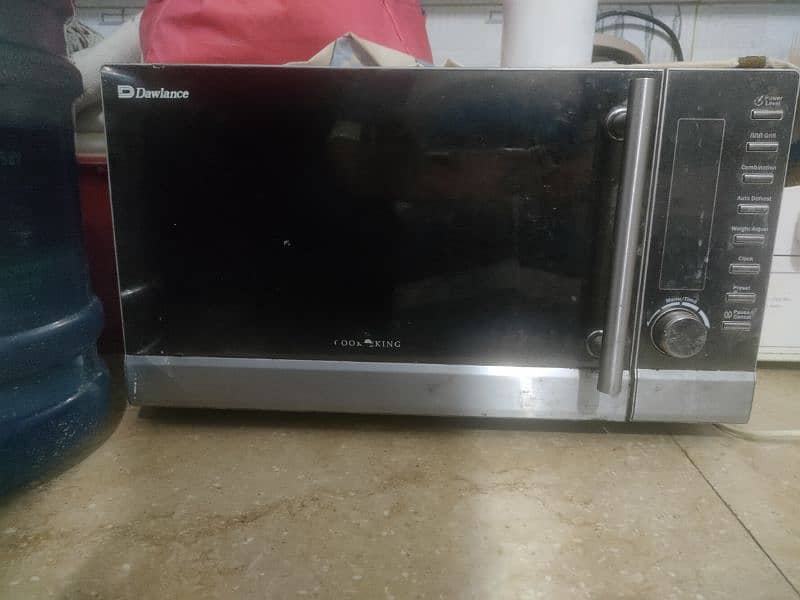 Microwave Oven Dawlance 2