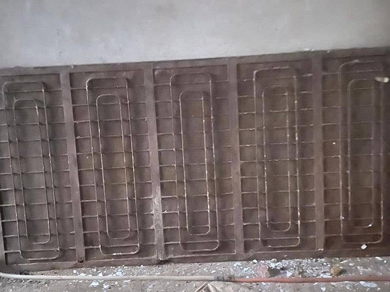 windows and gate for sale 0