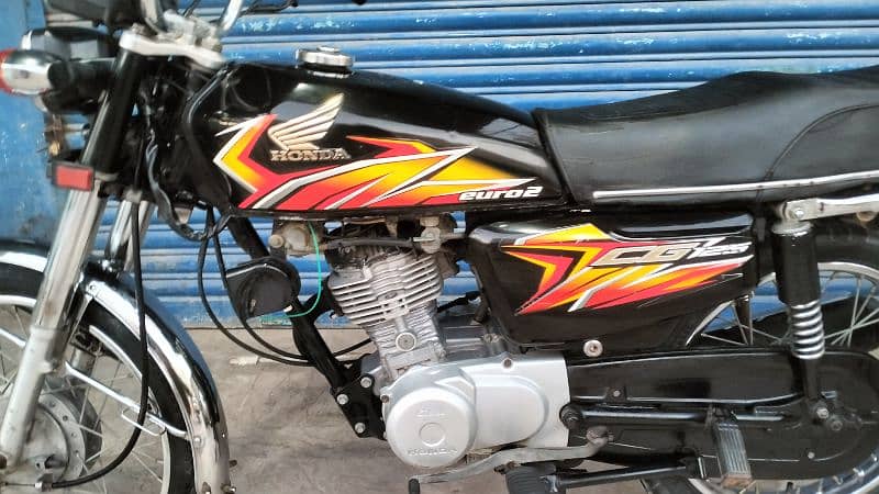 Honda 125 model 2021 Black 0