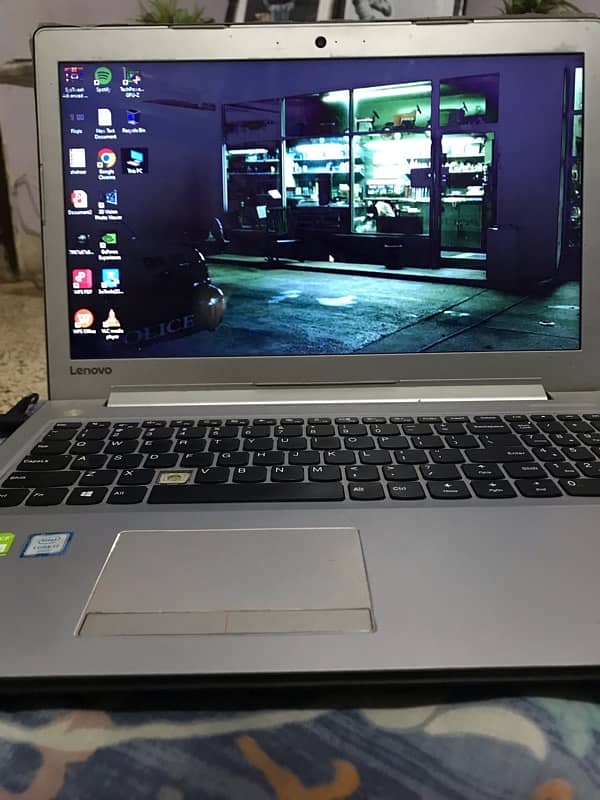 Lenovo Ideapad 1