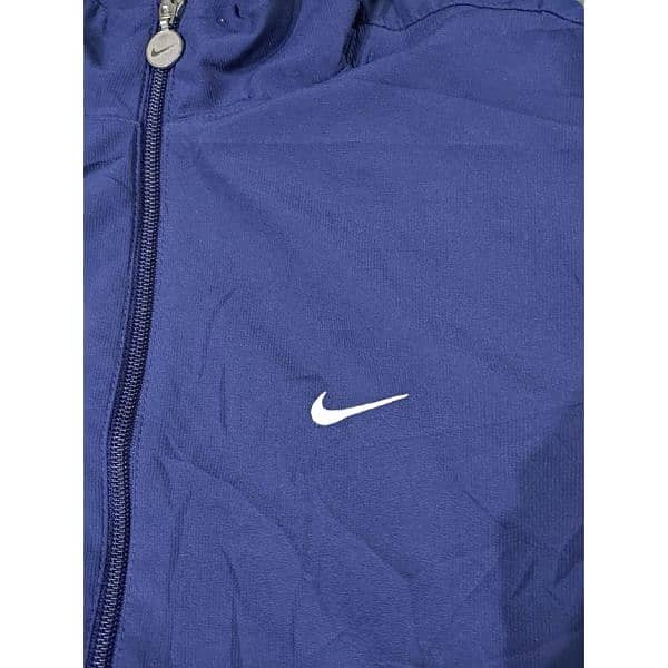 nike parachute jacket  Medium 2