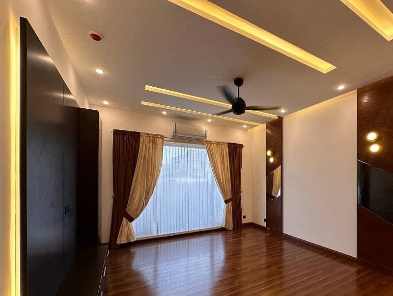 "100% Original Pics & Price 1 Kanal Brand New Ultra Moder House Available For Sale In DHA Phase 7 " 3