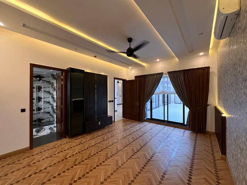 "100% Original Pics & Price 1 Kanal Brand New Ultra Moder House Available For Sale In DHA Phase 7 " 15