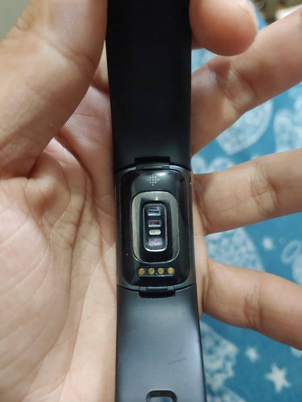 Fitbit charge 5 branded fitness tracker 2