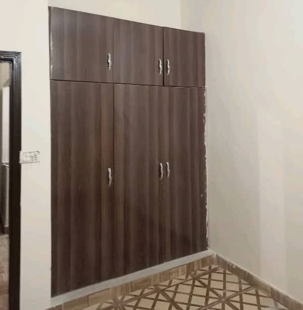 500 Square Feet Flat for sale in Allama Iqbal Town 1