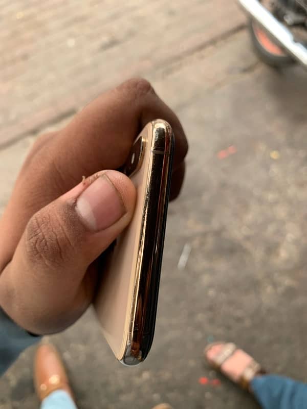 iphone xs max FU 0