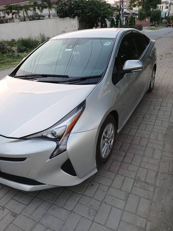 Toyota Prius 2016 14