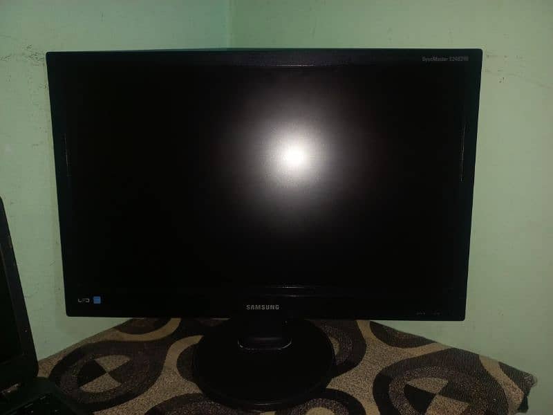 Samsung LED 22 Inch 1