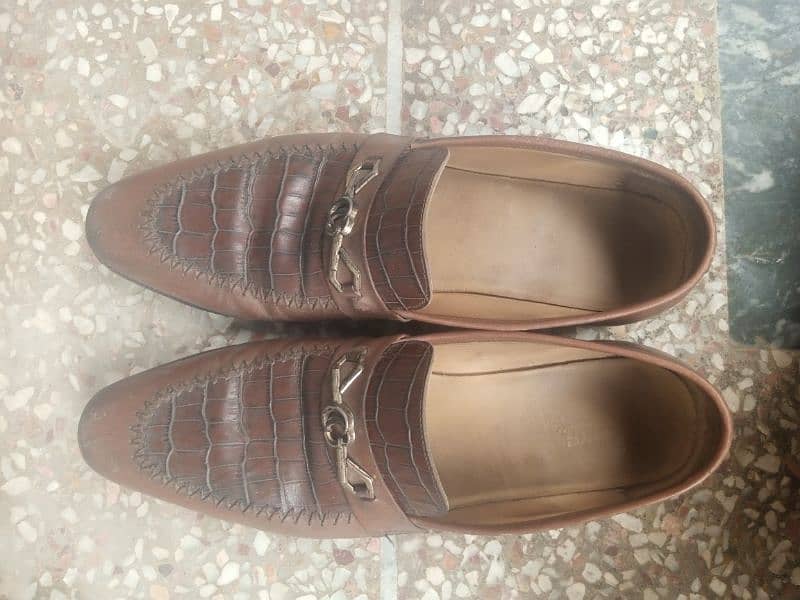 Brown lofars with leather sole 0