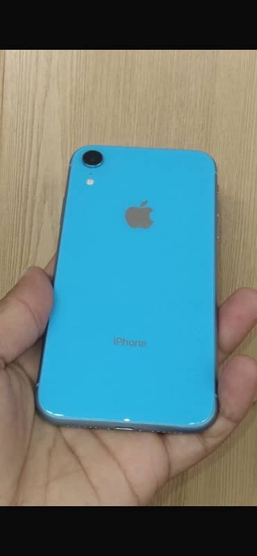 iphone xr 93 b/h 1