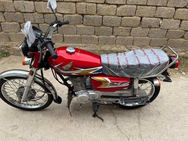 Honda 125 bike for sale model 2020bike all ok 1