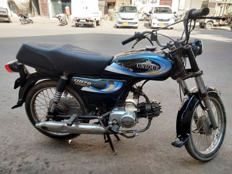 unique bike condition okay hai engine Sy bhi okay hai 5