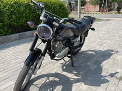 Suzuki 150 se just like new