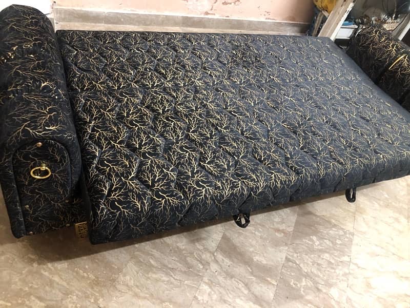 sofa cum bed in very good condition 10/10 0