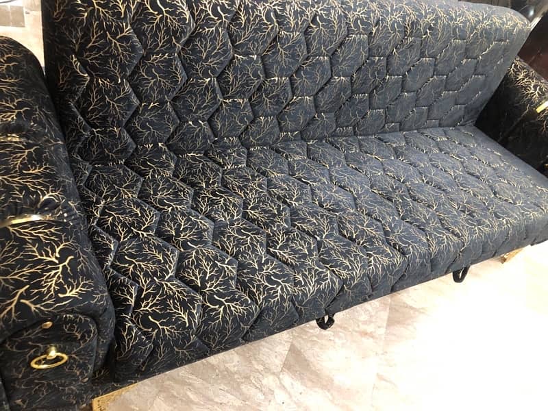 sofa cum bed in very good condition 10/10 4