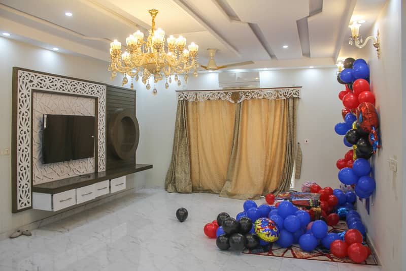 1 Kanal Fully Furnished House Slightly Used House For SALE In Wapda Town Phase 1 6