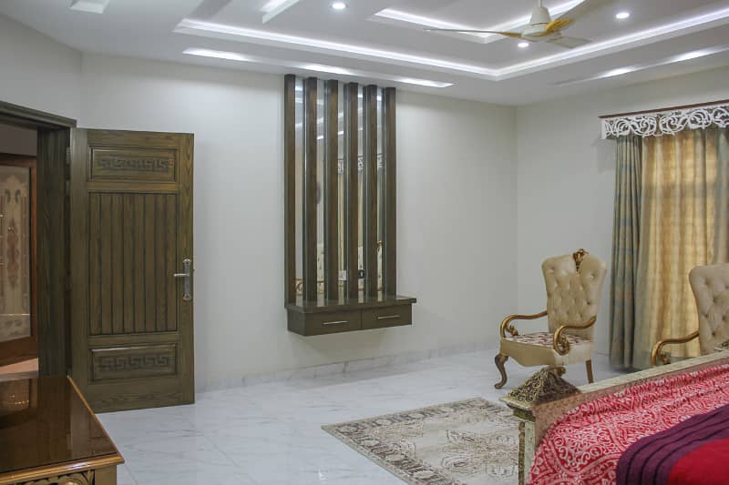 1 Kanal Fully Furnished House Slightly Used House For SALE In Wapda Town Phase 1 17