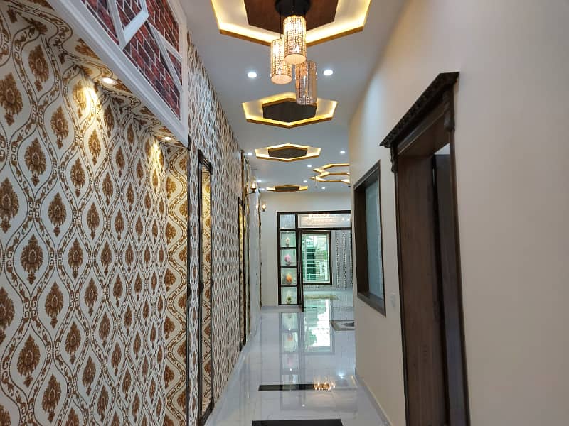 10 Marla Brand New House For Sale In Gulshan E Lahore On 50 Ft Road 21