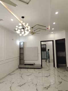 FIVE MARLA HOT LOCATION NEAR PARK AND MOSQUE HOUSE FOR RENT N DHA 11 RAHBER