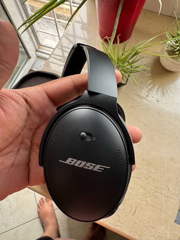 Bose Quite Comfort 45 (Active noise canceling) 5