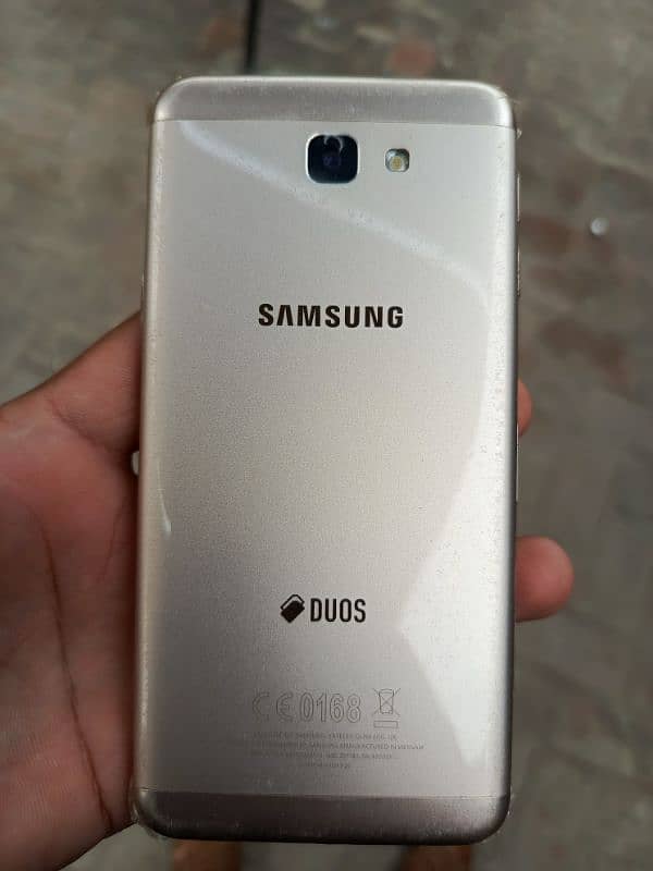 sumsung galaxy j5 prime 0