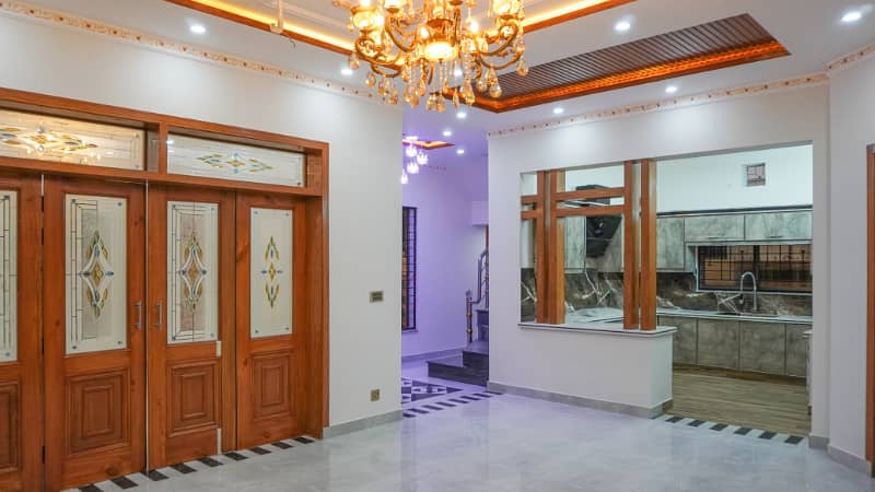 10 Marla Brand New Luxury House For SALE In Wapda Town 8