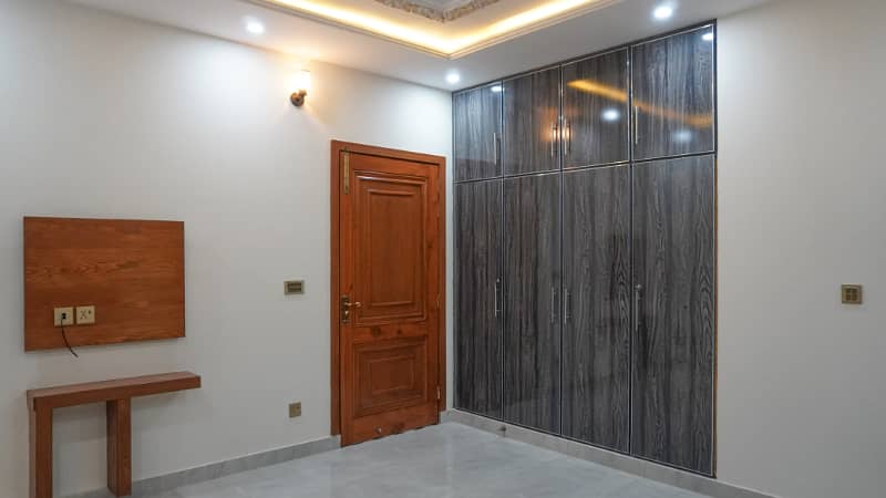 10 Marla Brand New Luxury House For SALE In Wapda Town 32